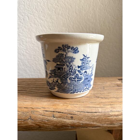 Mason's Willow England Ironstone Blue and White - Picture 3 of 4